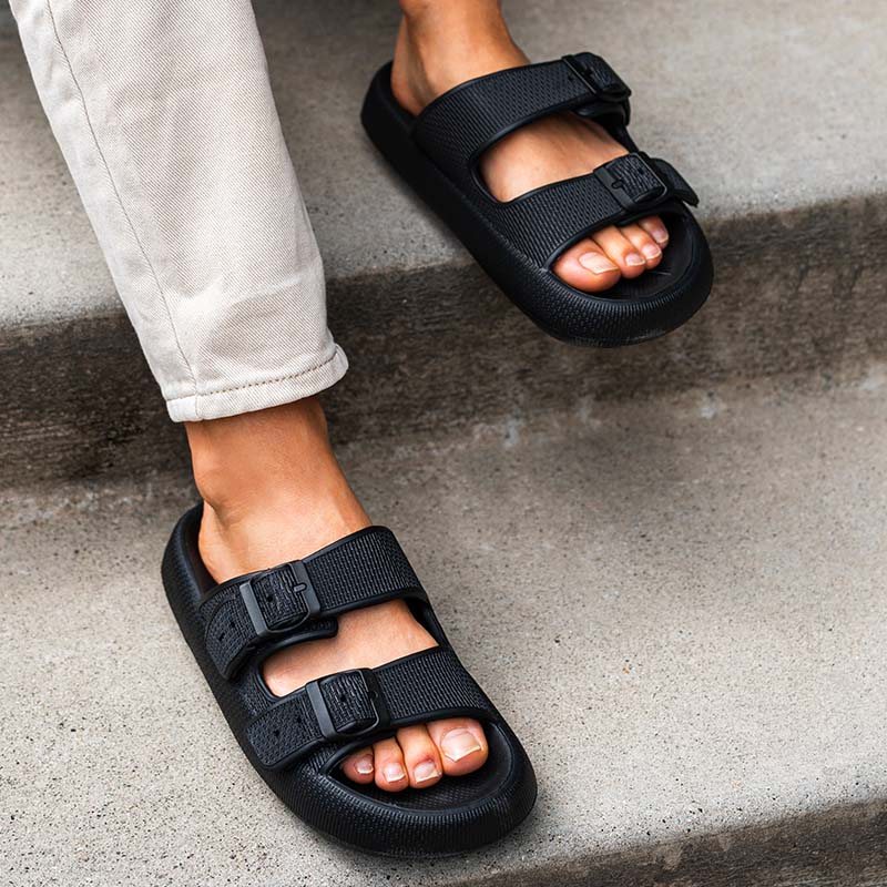 Black / 6 Slipper The Cloudies™ - Sandals Cloud Slides